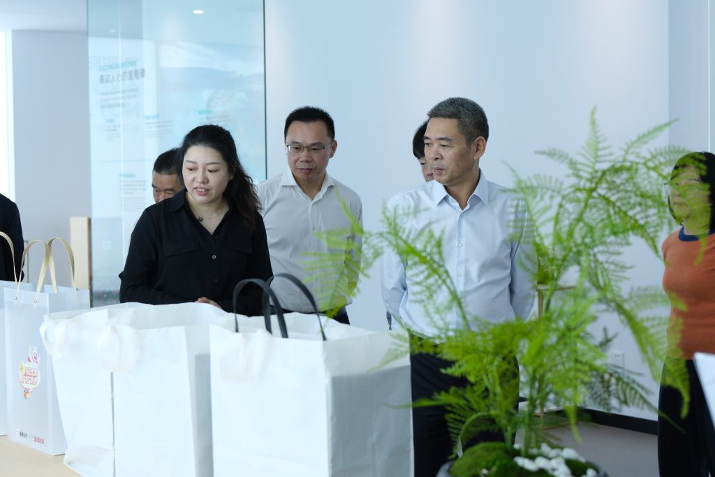 為知識產(chǎn)權(quán)培育保駕護航——市人大主任應(yīng)?？艘恍姓{(diào)研浙江正威機械有限公司